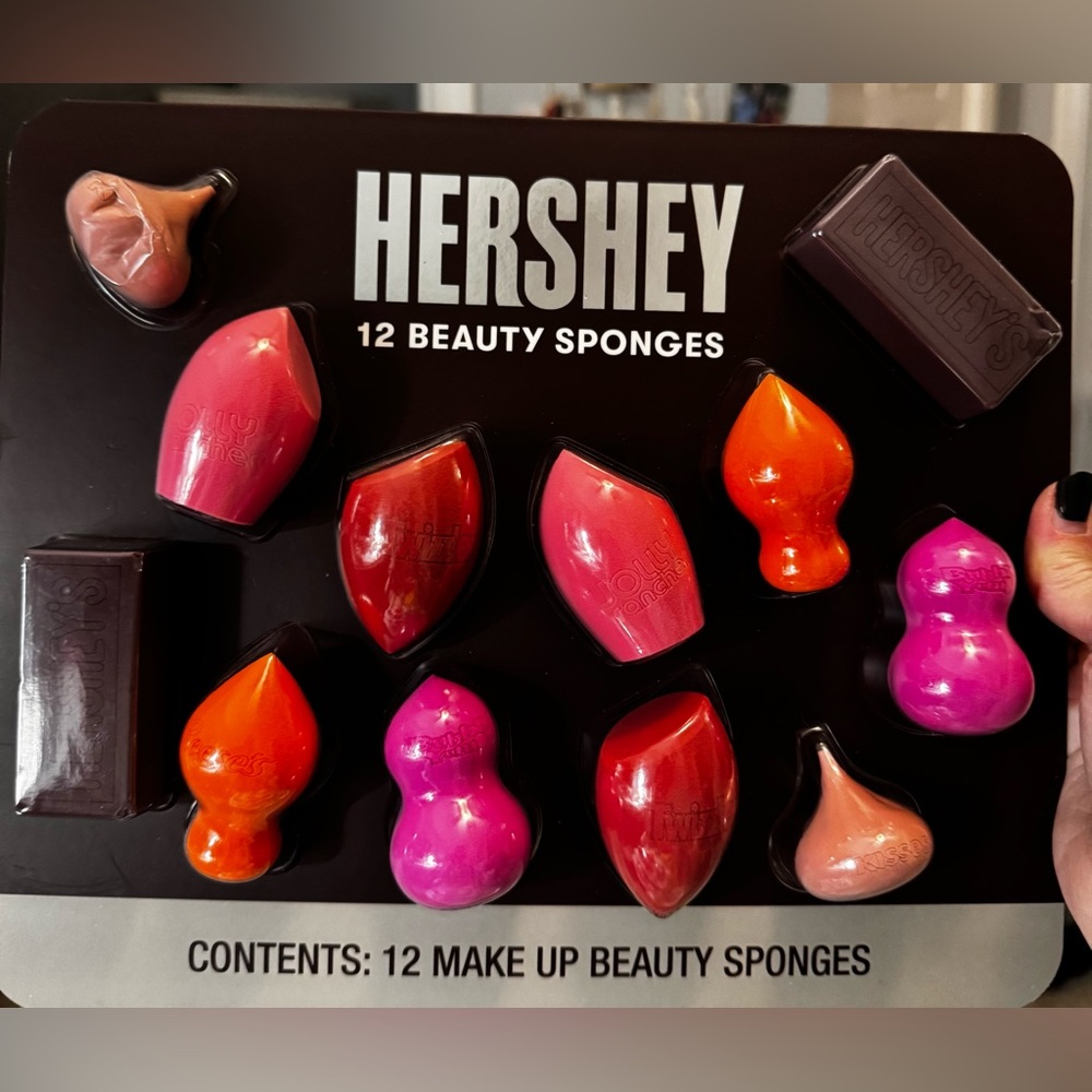 Hershey 12 Beauty Sponges Set